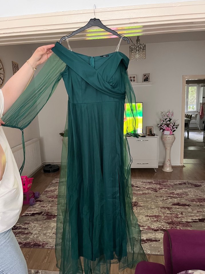 Drapeli V Yakalı Uzun yeşil abiye Elbise - Görsel 2