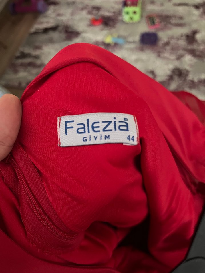 Kırmızı V Yaka Uzun Kollu Kadın Abiye Elbise - Görsel 4