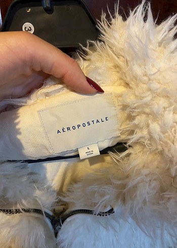 Aeropostale Beyaz Tüylü Midi Kadın Mont