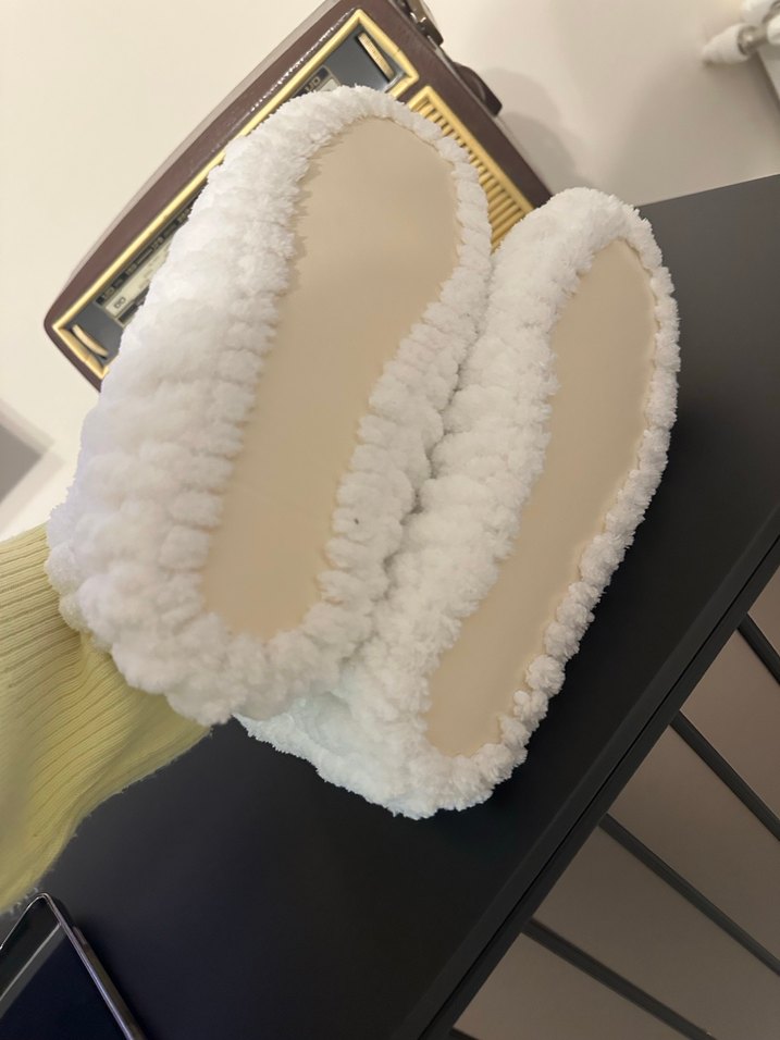 Beyaz Örgü Kız Çocuk Sıcak Ev Terliği - Görsel 3