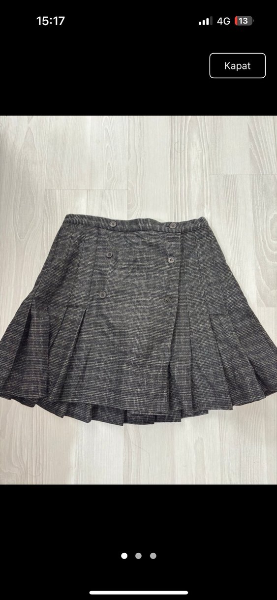 Gri Pileli Mini Etek - Görsel 2