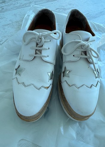 36 Beden Beyaz Yıldız Detaylı Kadın Dolgu Topuklu Spor Ayakkabı sneaker