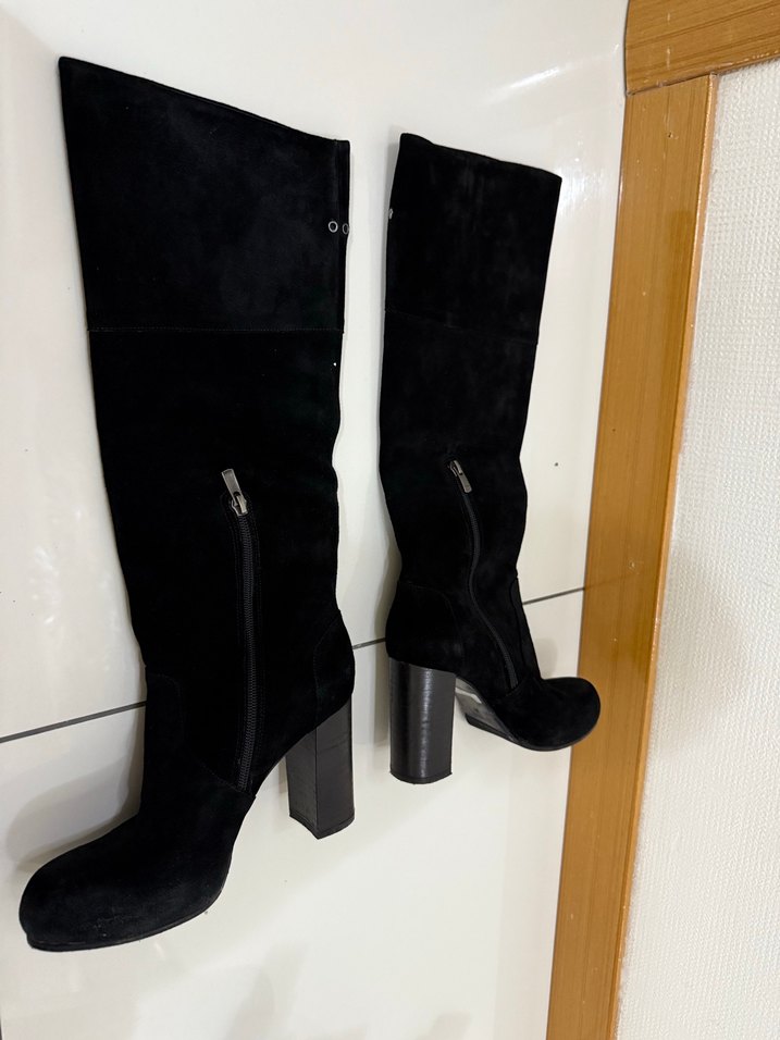 Siyah Süet Tokalı Dizüstü Kadın Bot Derimod - Görsel 2