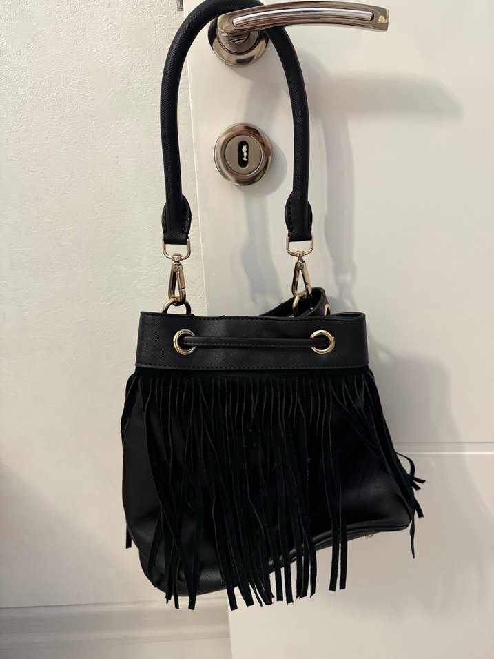 Siyah Deri Püsküllü Bohem Kadın Çanta - Görsel 2