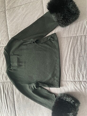 38 Beden Sagaza studio siyah crop 38 kolu peluş