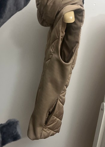 Bej Kapüşonlu Kemerli Kadın Yelek - Görsel 3