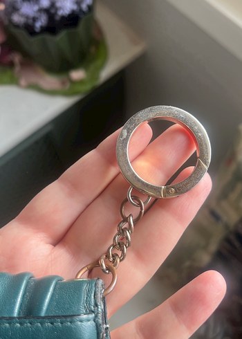 Parlak Siyah Deri Kadın Cüzdan - Görsel 4