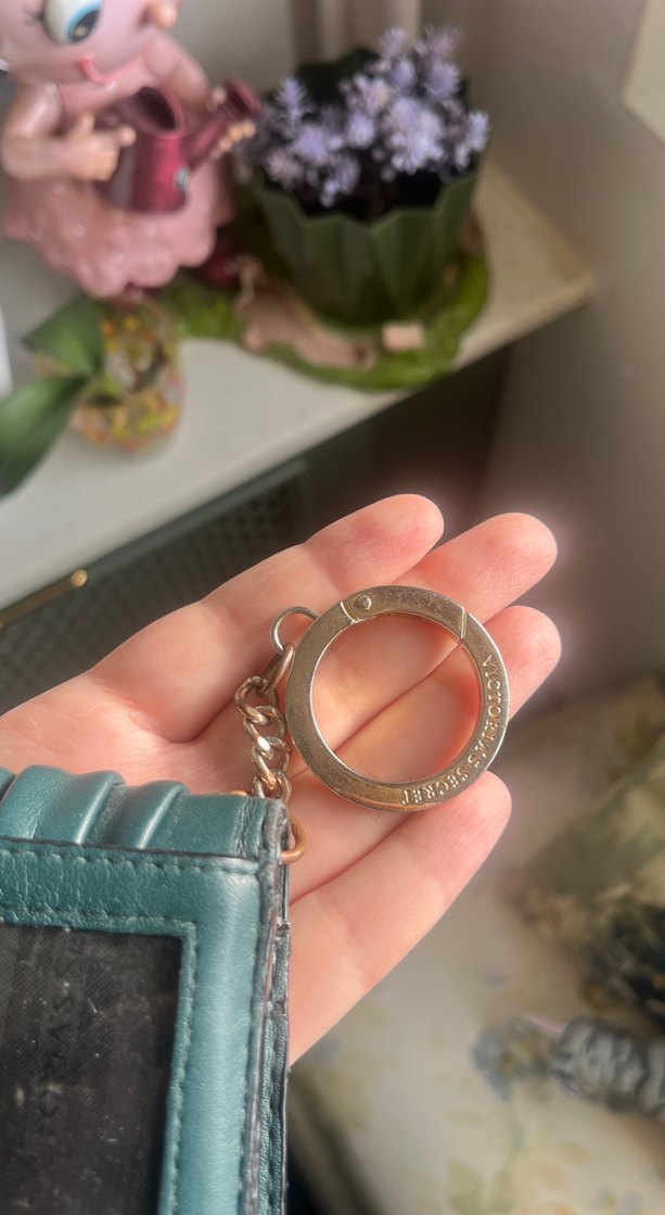 Parlak Siyah Deri Kadın Cüzdan - Görsel 5