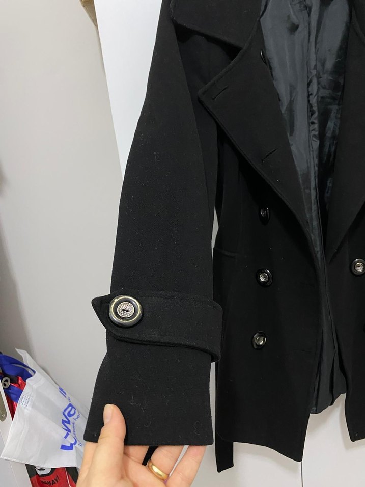 Kadın Siyah Kaşe Kaban - Görsel 4