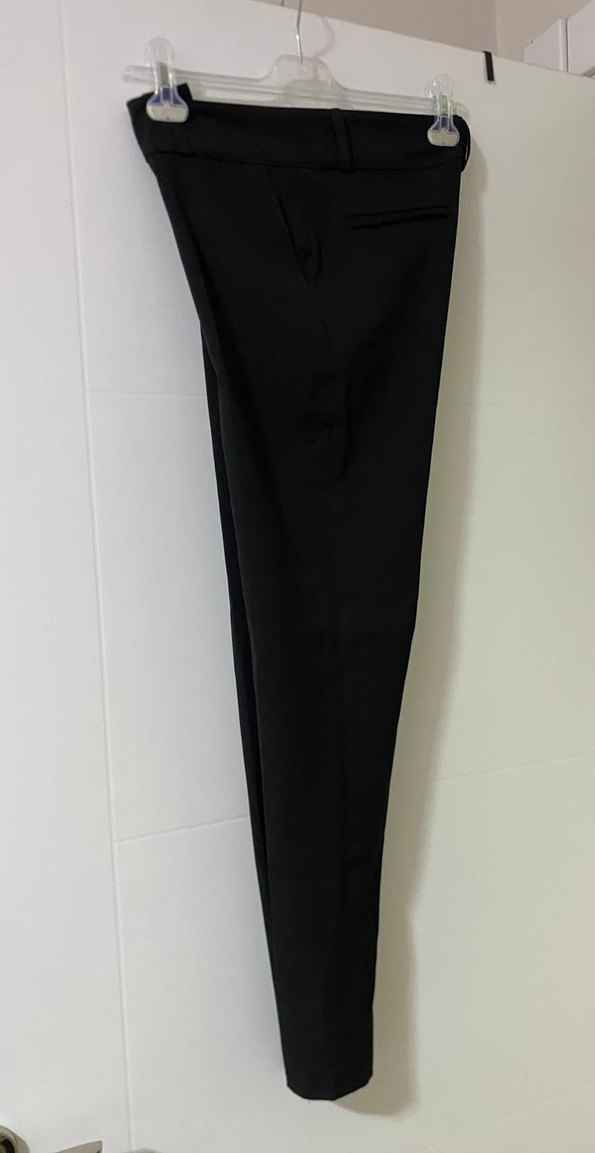 Düğmeli Siyah Kadın Kumaş Pantolon - Görsel 2