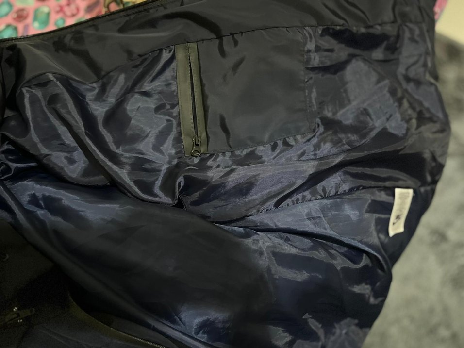 Nike Lacivert Kapüşonlu Erkek Mont - Görsel 3