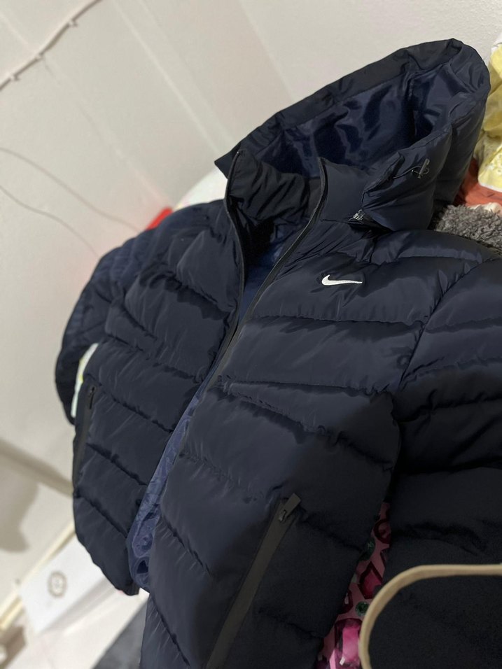 Nike Lacivert Kapüşonlu Erkek Mont - Görsel 5