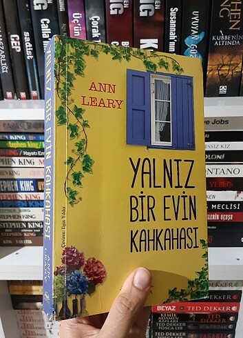 NOVELLA - YALNIZ BİR EVİN KAHKAHASI