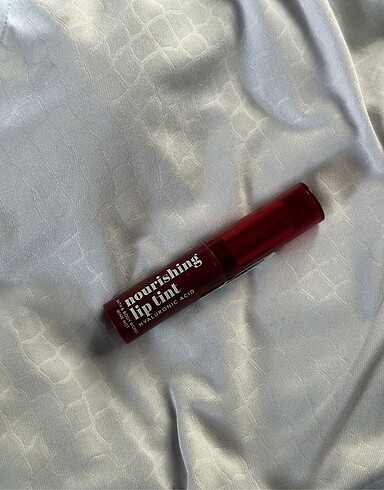 lip tint