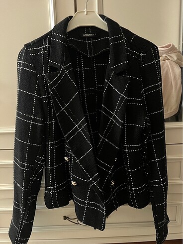 Siyah Kısa Blazer Ceket