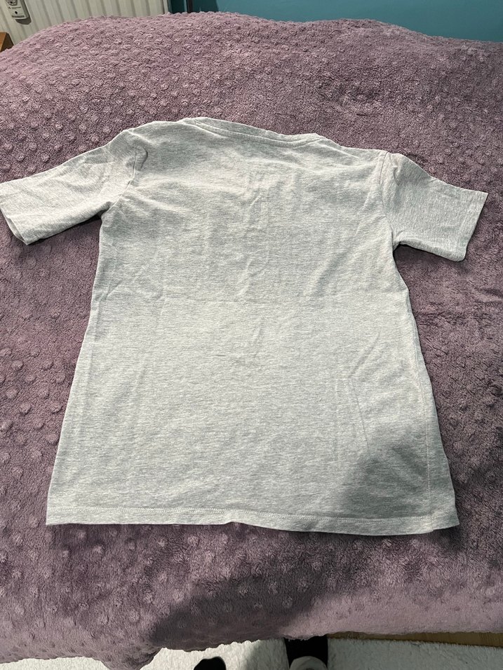 Gri Kısa Kollu Baskılı Kadın Tişört - Görsel 4