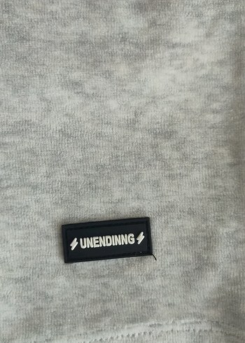 Gri Rahat Kesim Şort - Görsel 5