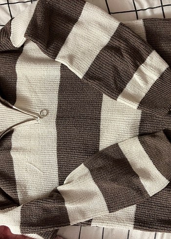 Çizgili Kazak - Görsel 2