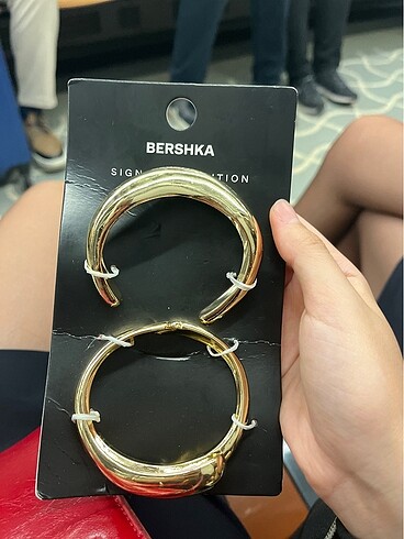 BERSHKA sıgnature edition