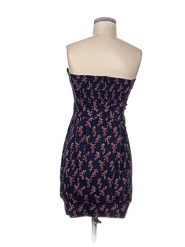 s Beden Vintage Love Kısa Elbise %70 İndirimli.