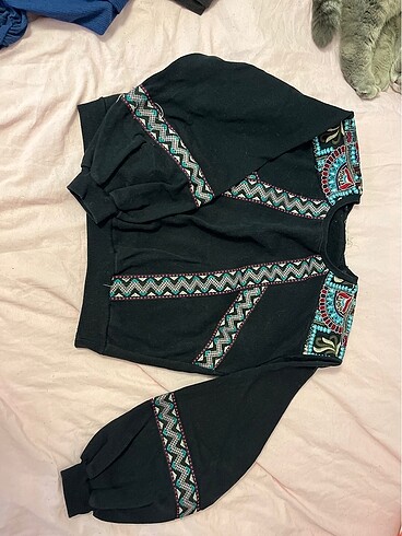etnik Coachella vibe sweatshirt