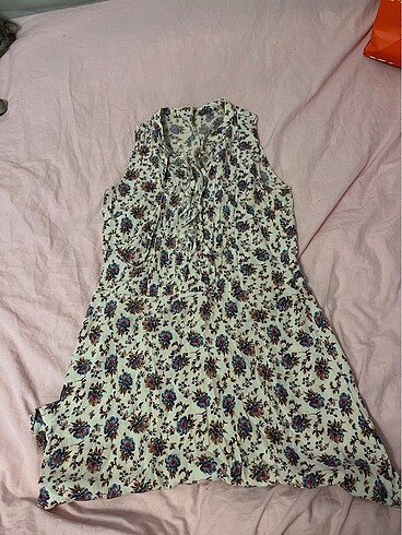 Yeni gibi ama vintage elbise
