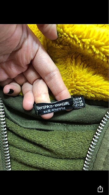 m Beden haki Renk Bershka kürk detaylı hırka
