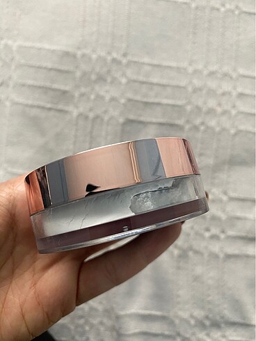 Revolution Pudra - Görsel 4