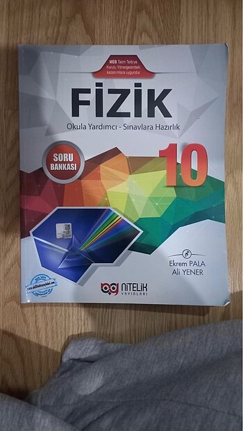 Nitelik yayınları Fizik 10 Sınıf Soru Bankası