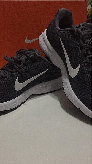 Nıke Run All Day