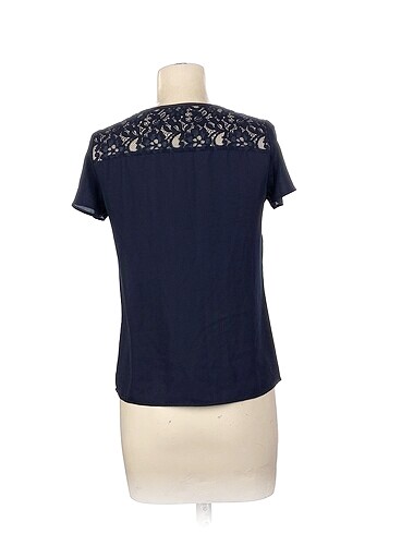 m Beden PreLoved Bluz %70 İndirimli.