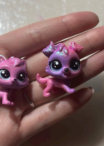 Pembe Parlak Aksiyon Figürü