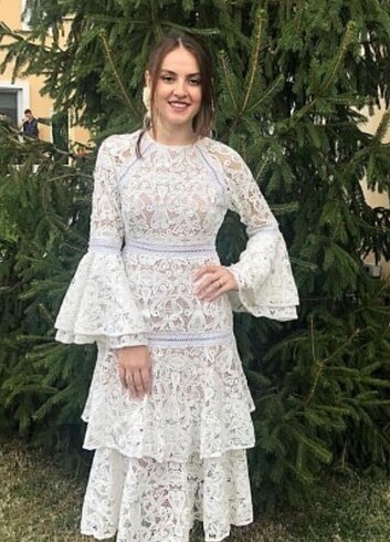Beyaz Elbise