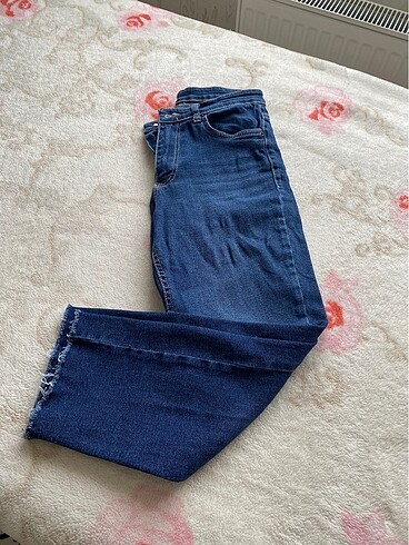 Mom Jean