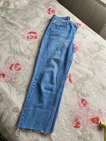 Mom Jean