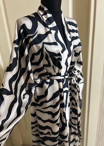 Zebra desen abaya - Görsel 3
