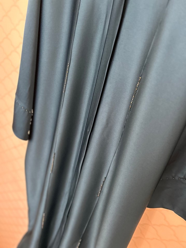 İşlemeli abaya - Görsel 3