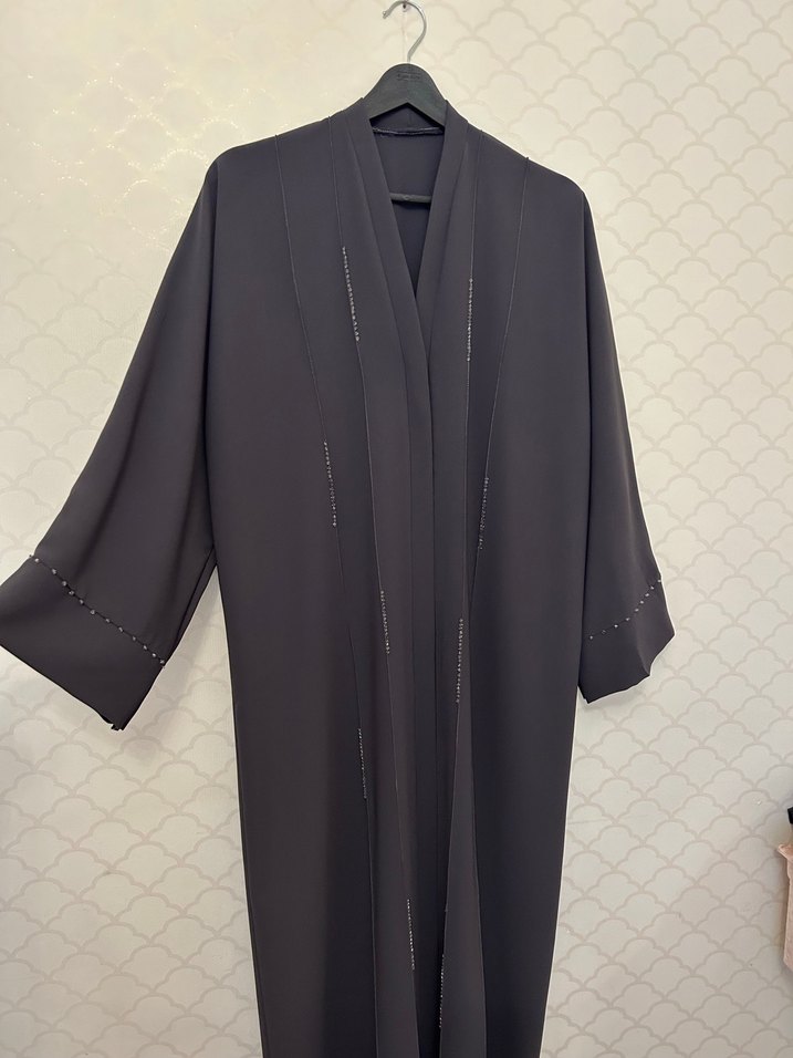 İşlemeli abaya - Görsel 2