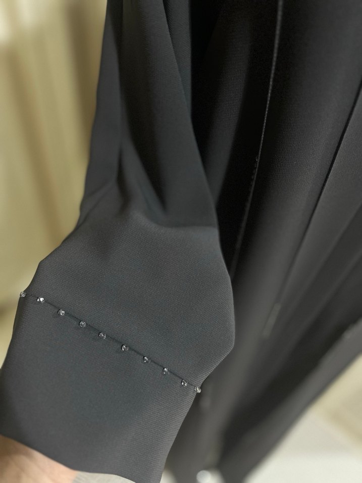 İşlemeli abaya - Görsel 3