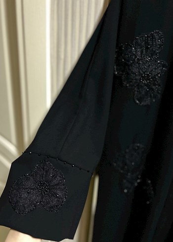 İşlemeli abaya - Görsel 2