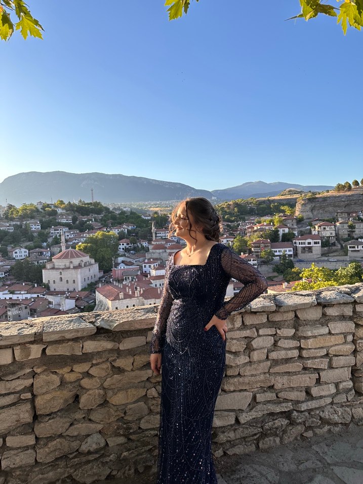 Uzun lacivert kareYakalı Drapeli Kadın Abiye Elbise - Görsel 2