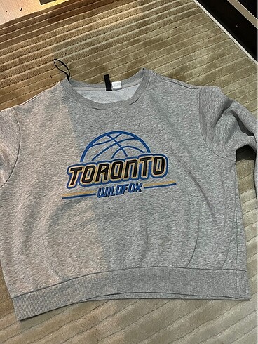 hm sweatshirt
