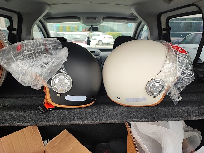 Retro kask - Görsel 4