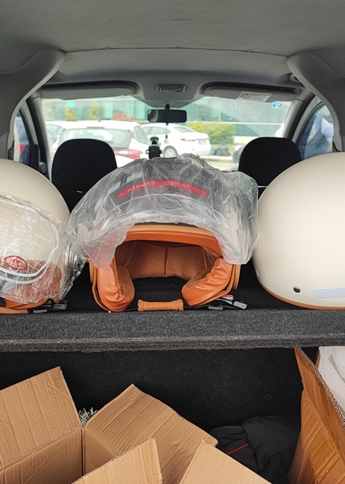 Retro kask - Görsel 2