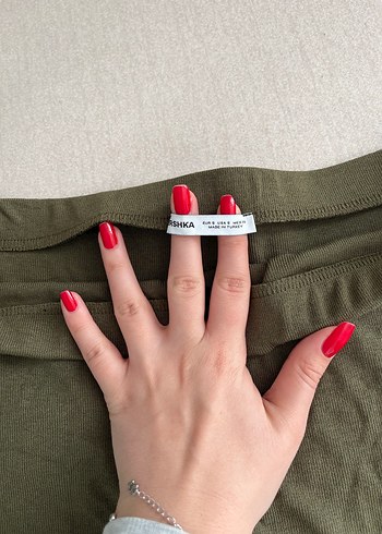 Kadın Haki Omuzları Açık Uzun Kollu Bluz - Görsel 3