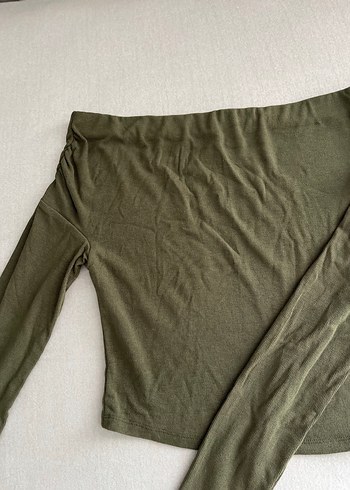 Kadın Haki Omuzları Açık Uzun Kollu Bluz - Görsel 5