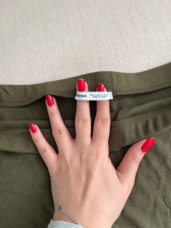 Kadın Haki Omuzları Açık Uzun Kollu Bluz - Görsel 3