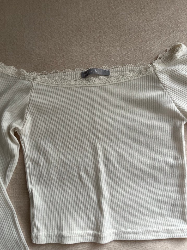 Dantel Detaylı S beden Beyaz Kadın Bluz - Görsel 3