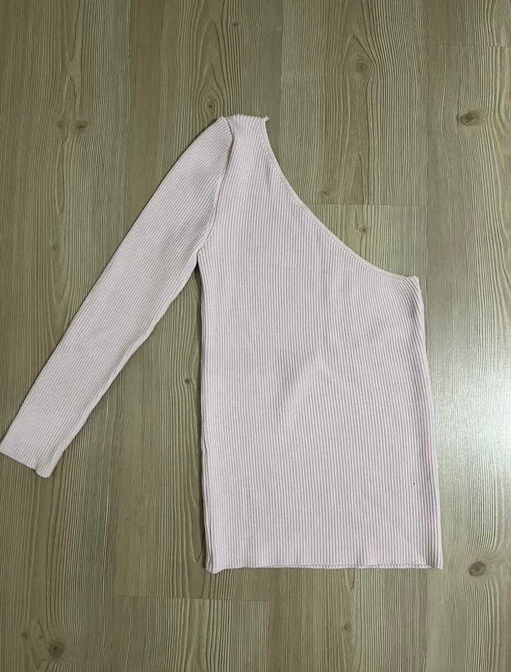 Mango marka L beden pembe tek omuz kazak - Görsel 2