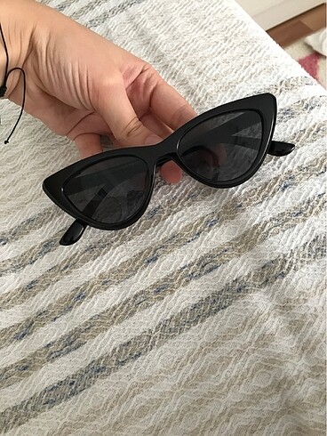 cat eye güneş gözlüğü